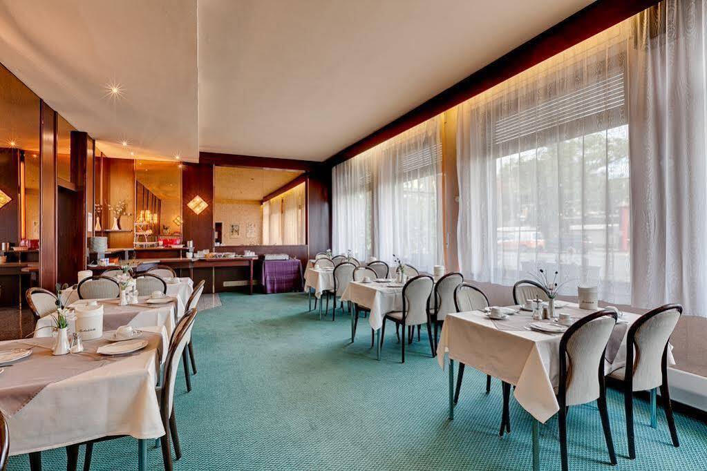 Hotel Erlenstegen Nuremberg Extérieur photo